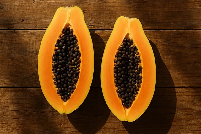 Wie isst man Papaya?